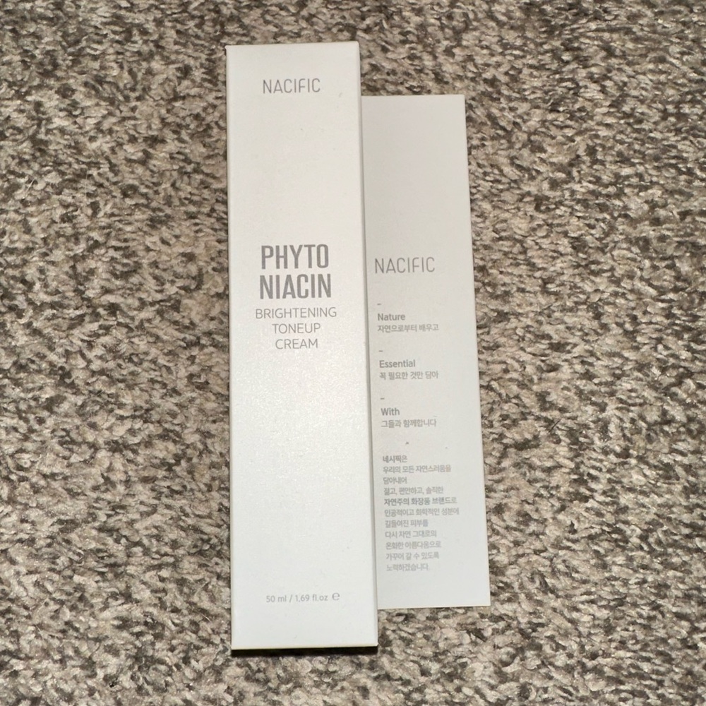 Nacific Phyto Niacin Brightening Tone-Up Cream 50ml - Picture 3 of 9